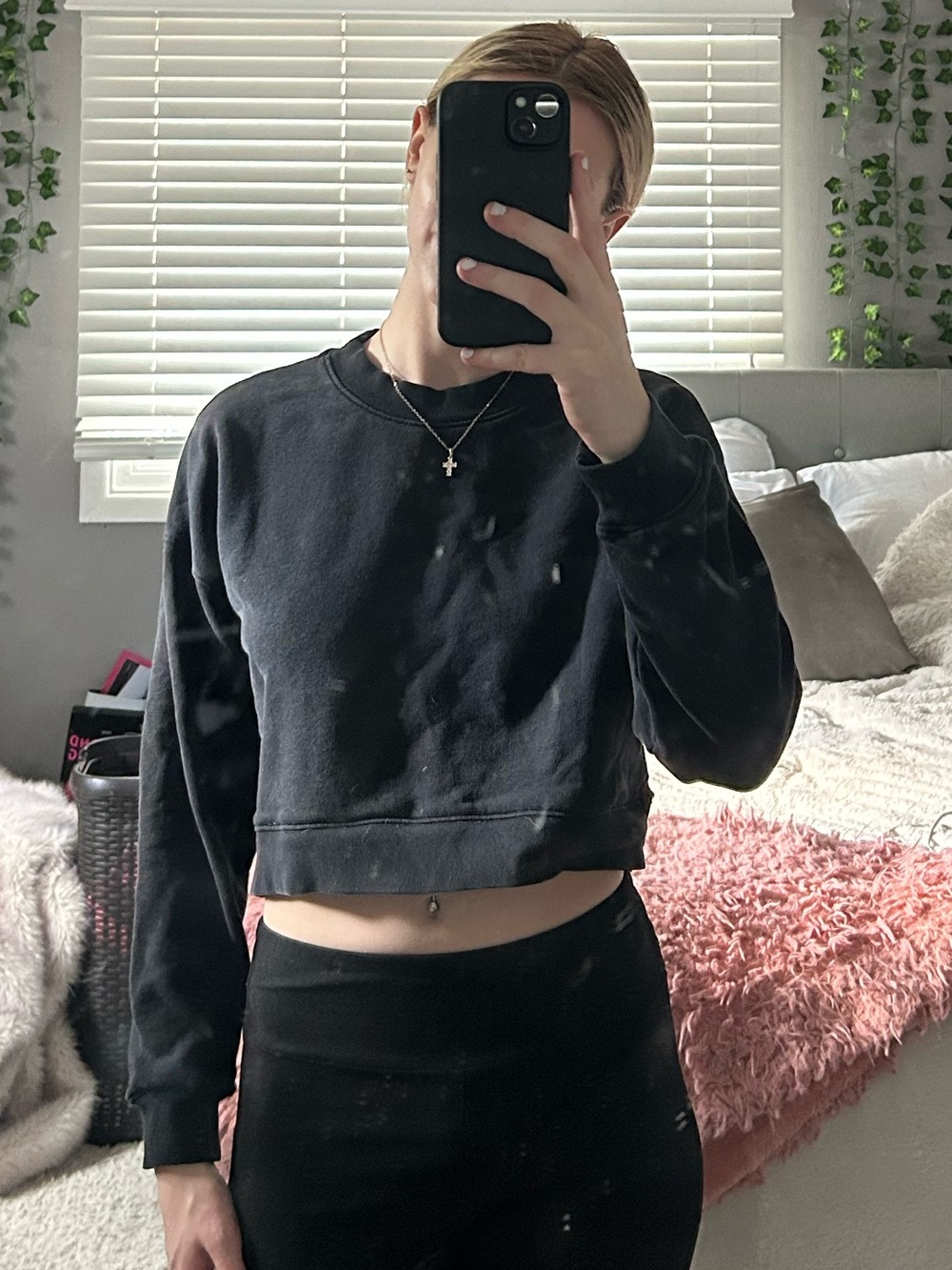 MATE the Label Black Cropped Crewneck Sweatshirt